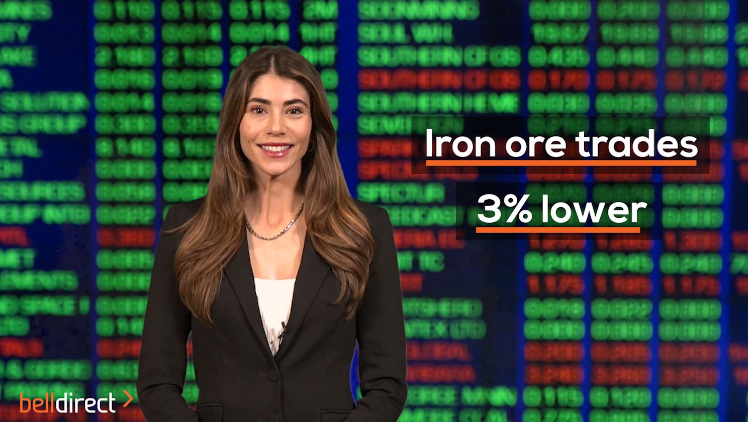 Iron ore trades 3% lower